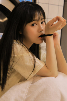 白嫩的18SEX少妇HD